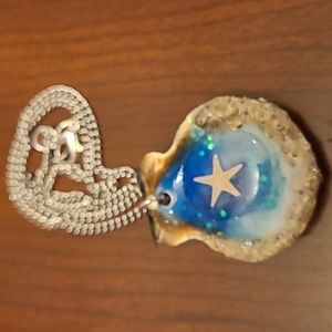 Shell ocean themed necklace